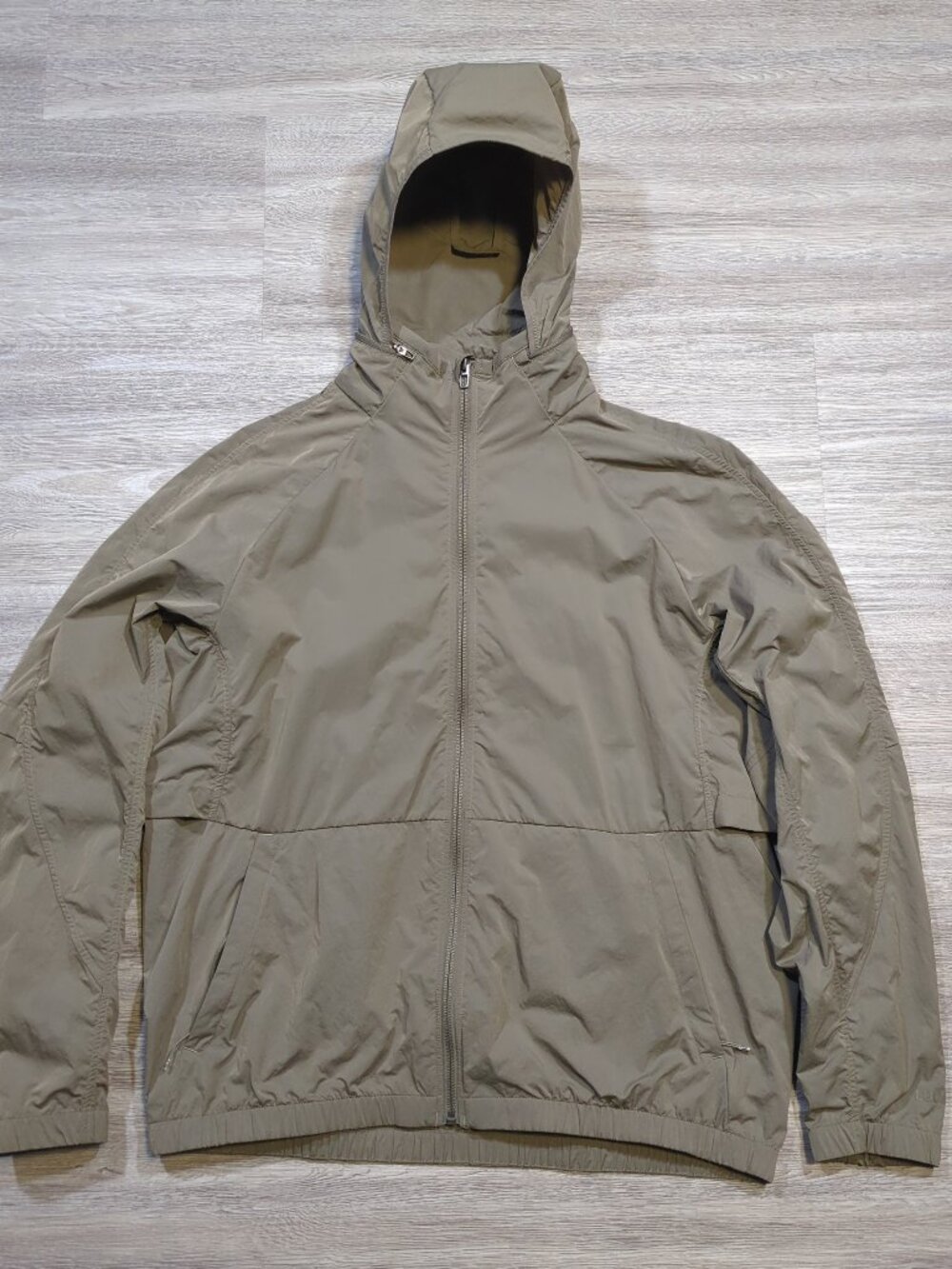 Lululemon Evergreen Jacket Packable Hood Men's Medium Full Zip Nomad Earthy